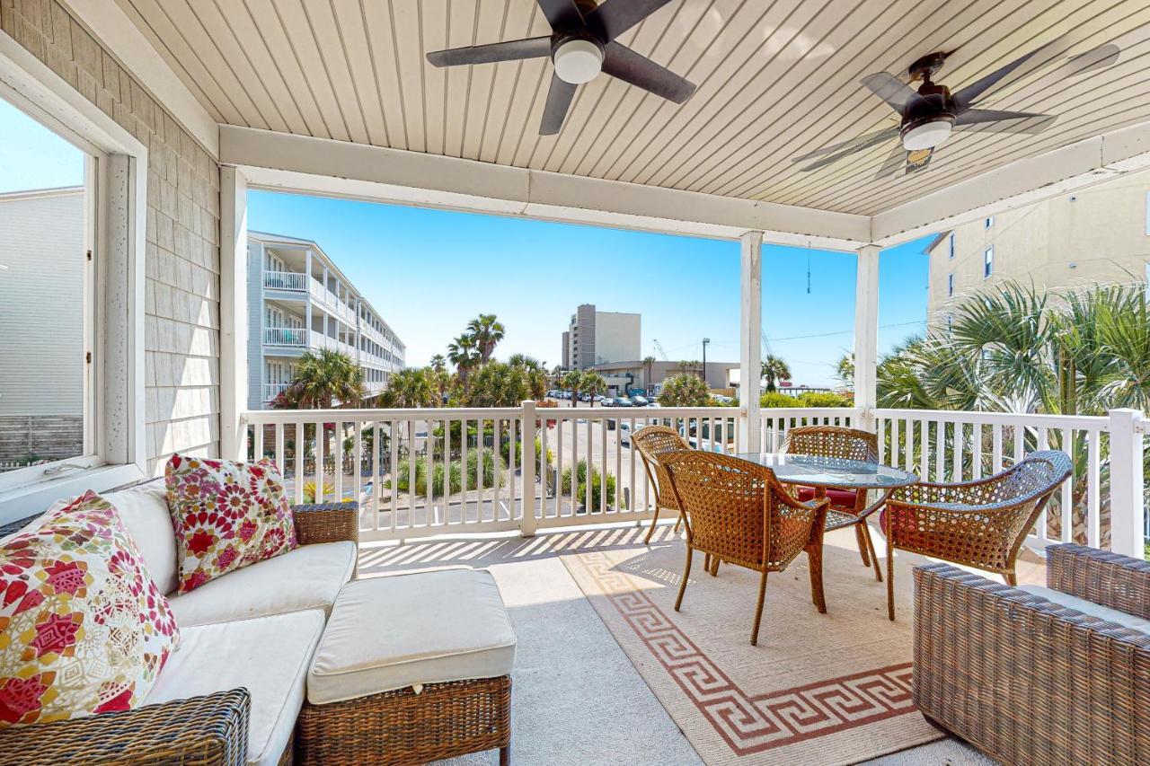 Cool Corner Apartment Folly Beach Exterior photo